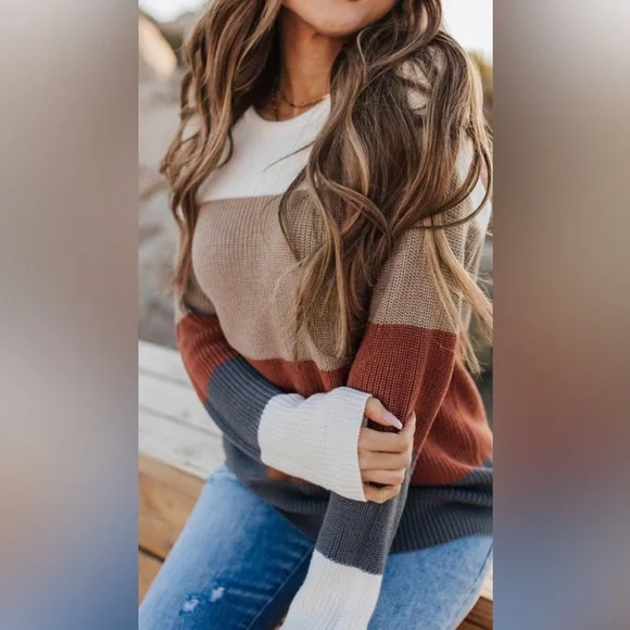 Color Block Knitted O-neck Pullover Sweater - Picture 1 of 3